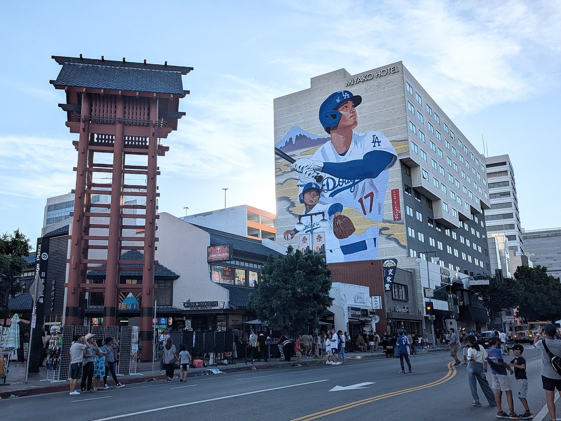 L.A. Rising by Robert Vargas, Little Tokyo · Downtown Los Angeles
